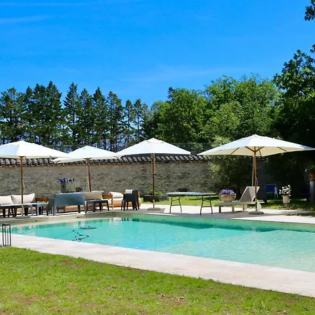 Chateau De Peyronnenc Bed and breakfast