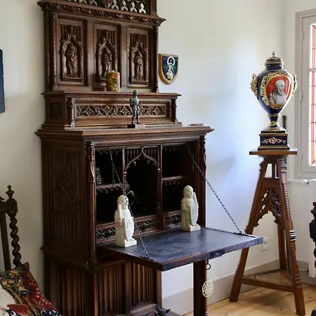 Bed and breakfast Chateau De Peyronnenc Montpezat-de-Quercy