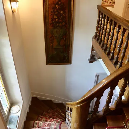 Chateau De Peyronnenc *